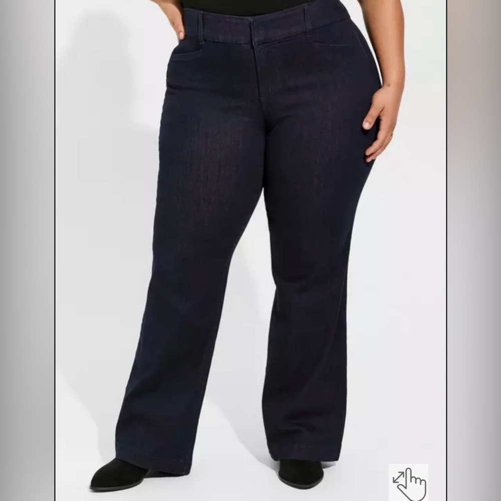 Torrid Studio Women’s Dark Blue Tapered Jean